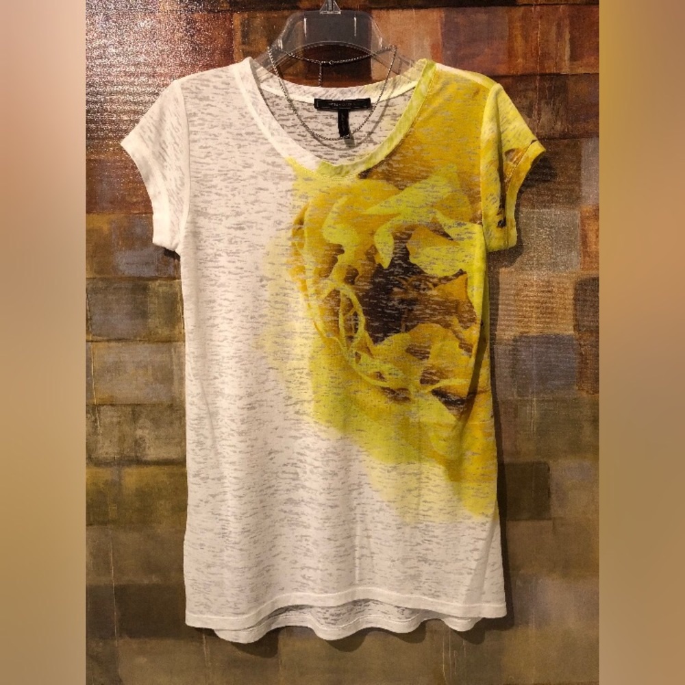 BCBG MAXAZRIA SS White & Yellow TShirt Top MINT